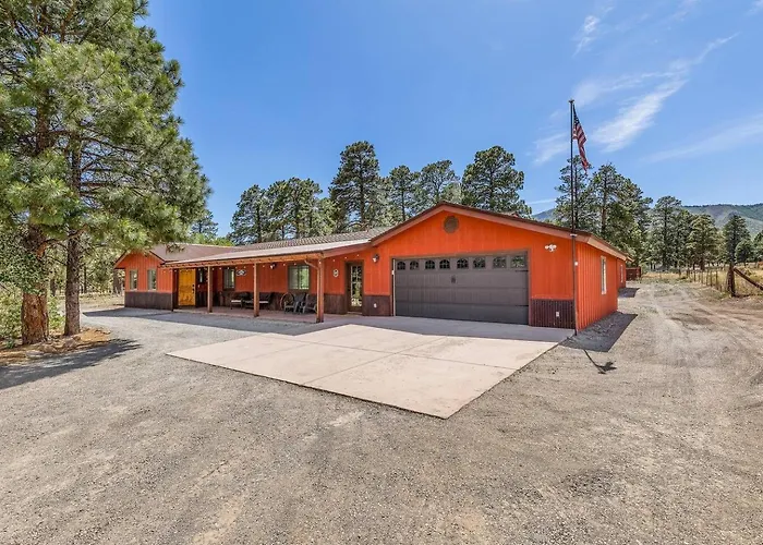 Peaks & Pines 5-br House Spagame Rmviewstrails Holiday home