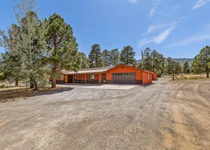 Peaks & Pines 5-br House Spagame Rmviewstrails Holiday home *